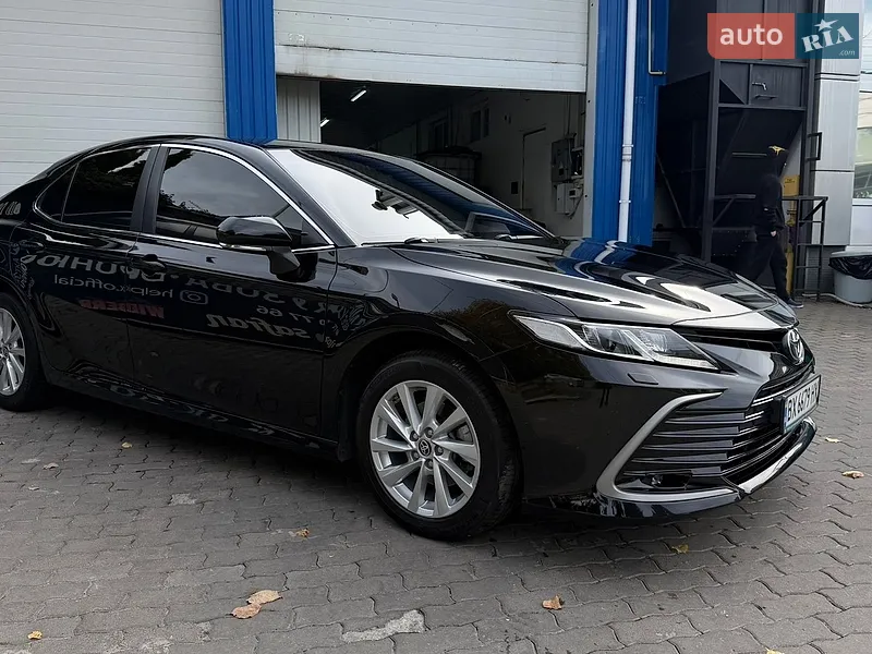 Toyota Camry 2023