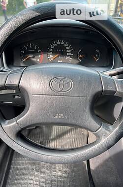 Седан Toyota Carina E 1994 в Києві
