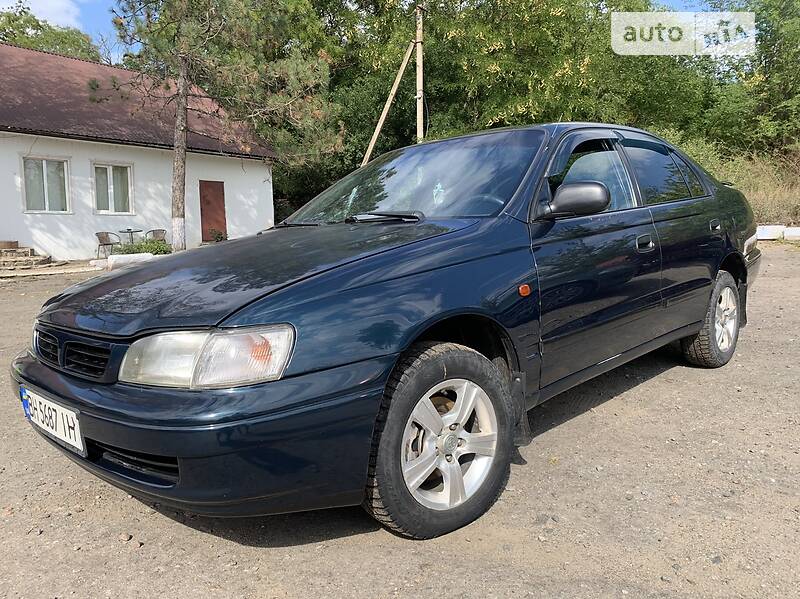 Toyota Carina E