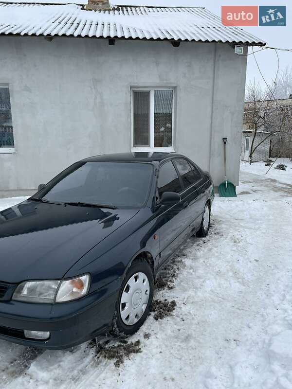 Седан Toyota Carina E 1994 в Ильинцах