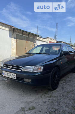 Седан Toyota Carina E 1994 в Луцке