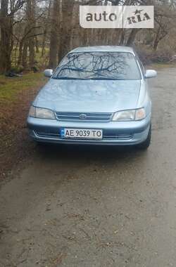 Ліфтбек Toyota Carina E 1992 в Дніпрі