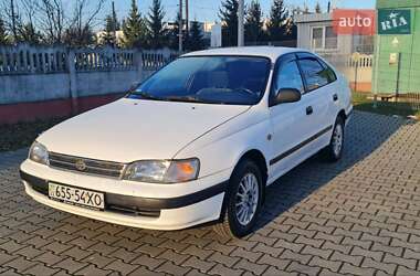 Лифтбек Toyota Carina E 1993 в Ивано-Франковске