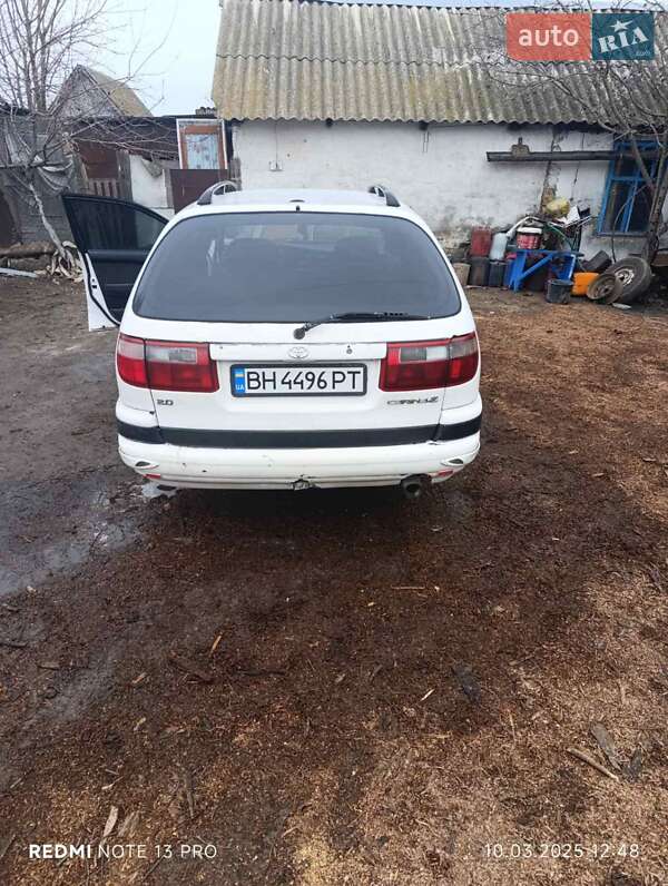 Универсал Toyota Carina E 1993 в Великодолинском