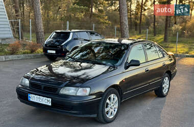Седан Toyota Carina E 1995 в 