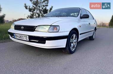 Седан Toyota Carina E 1994 в 