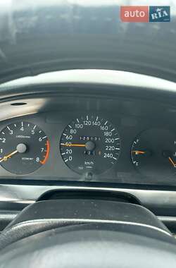 Седан Toyota Carina E 1993 в 