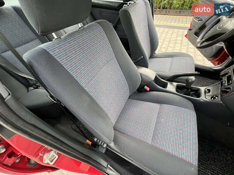 Седан Toyota Carina E 1994 в Одесі