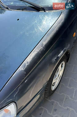 Седан Toyota Carina E 1995 в 