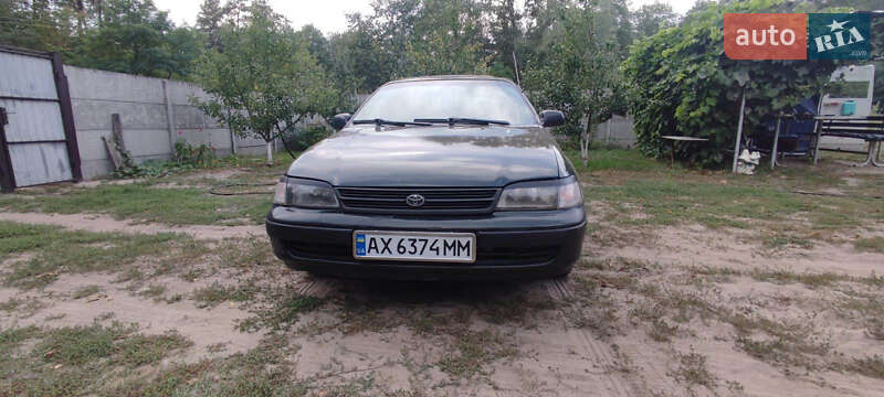 Лифтбек Toyota Carina E 1994 в Змиеве