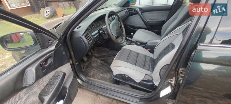 Лифтбек Toyota Carina E 1994 в Змиеве