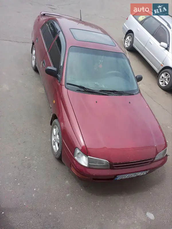 Toyota Carina E
