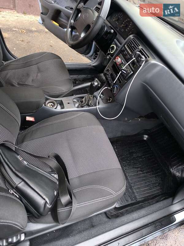 Седан Toyota Carina E 1996 в Одессе