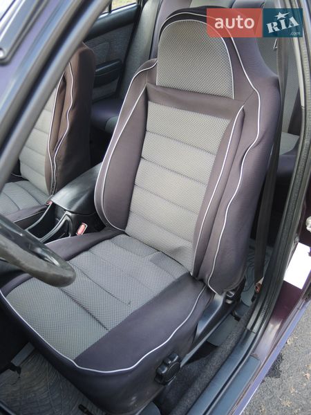 Седан Toyota Carina E 1994 в Измаиле
