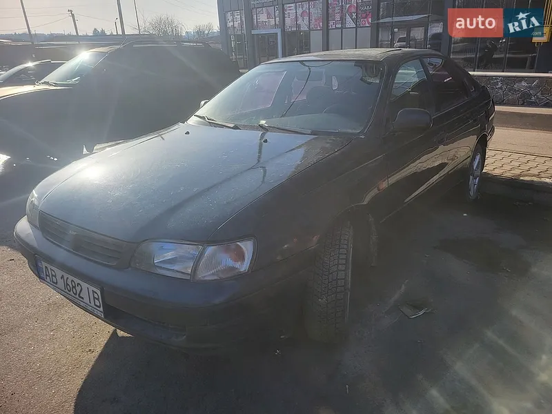 Toyota Carina E