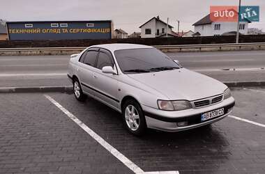 Седан Toyota Carina 1997 в Виннице