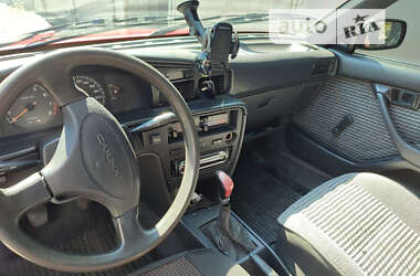 Седан Toyota Carina 1991 в Одесі