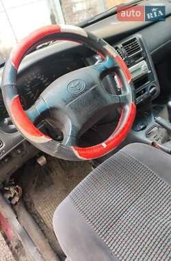 Седан Toyota Carina 1995 в 