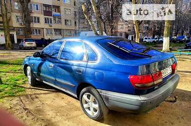 Універсал Toyota Carina 1992 в Одесі