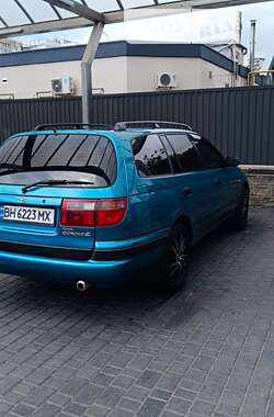 Седан Toyota Carina 1997 в Одессе