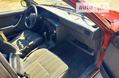 Универсал Toyota Carina 1988 в 