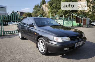 Седан Toyota Carina 1997 в Запоріжжі