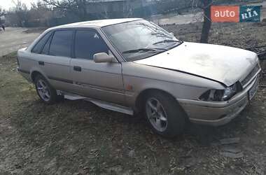 Хэтчбек Toyota Carina 1988 в 