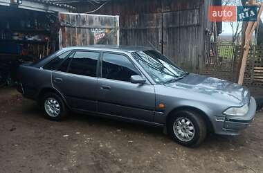 Хэтчбек Toyota Carina 1988 в 