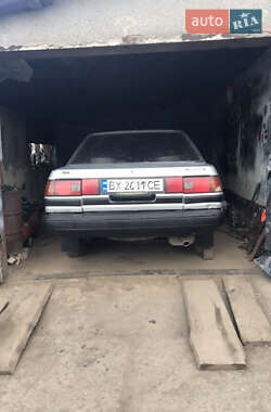 Седан Toyota Carina 1987 в 