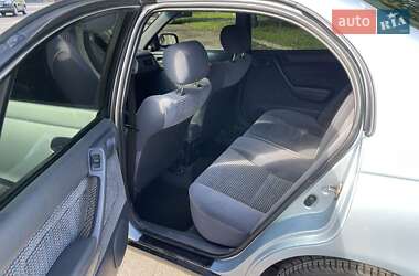 Седан Toyota Carina 1998 в 