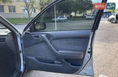 Седан Toyota Carina 1998 в 