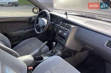 Седан Toyota Carina 1998 в 