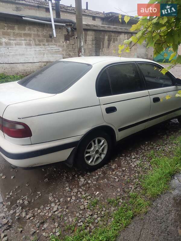 Седан Toyota Carina 1993 в Зеленодольской