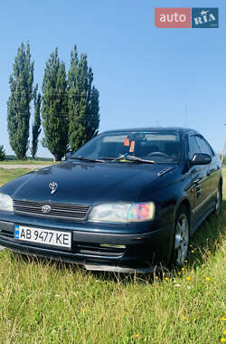 Седан Toyota Carina 1996 в Калиновке