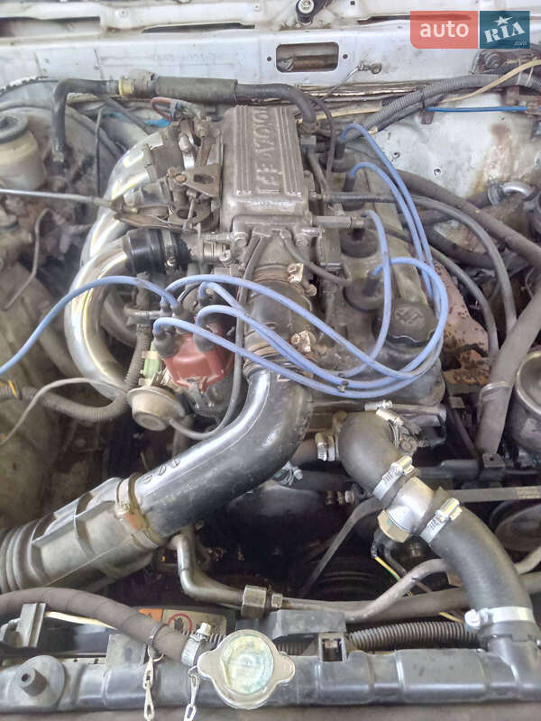 Седан Toyota Carina 1982 в Черноморске