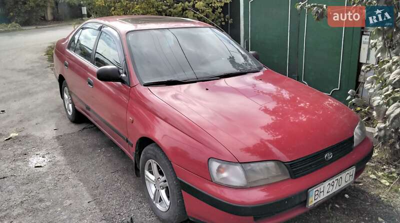 Седан Toyota Carina 1994 в Одесі