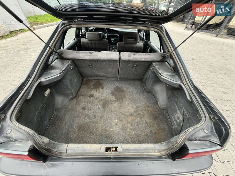 Хэтчбек Toyota Carina 1991 в Одессе