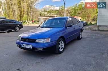 Седан Toyota Carina 1997 в Одессе