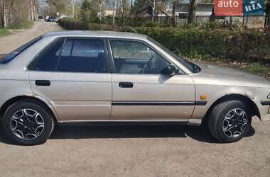 Седан Toyota Carina 1991 в Одессе