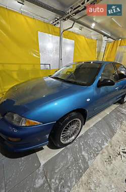 Седан Toyota Cavalier 1999 в 