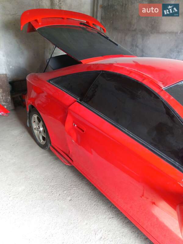 Купе Toyota Celica 2000 в Измаиле