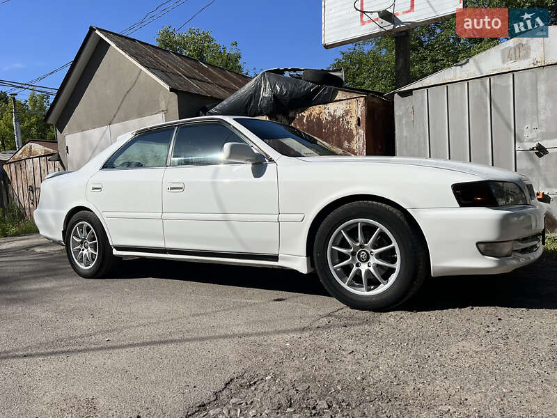 Седан Toyota Chaser 2000 в Одесі