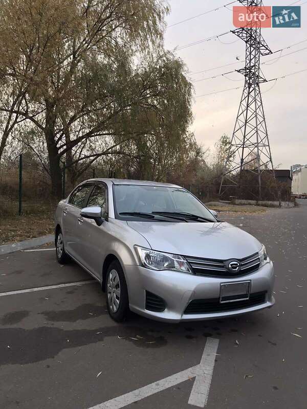 AUTO.RIA – Продаж Тойота бу: купити Toyota Corolla Axio в Україні
