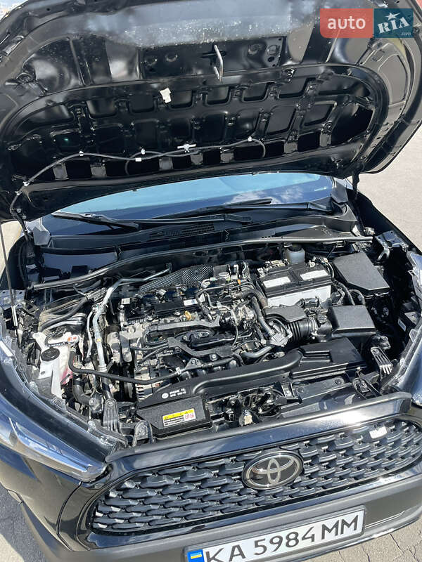 Позашляховик / Кросовер Toyota Corolla Cross 2022 в Києві