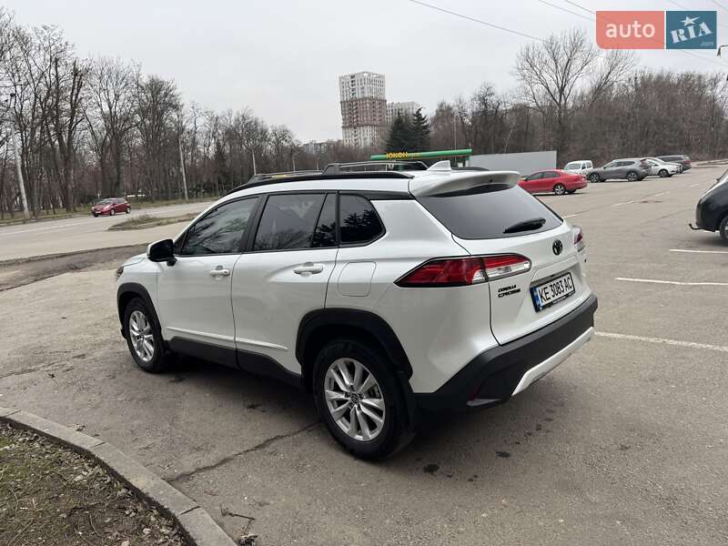 Внедорожник / Кроссовер Toyota Corolla Cross 2022 в Днепре фото 9 Внедорожник / Кроссовер Toyota Corolla Cross 2022 в Днепре