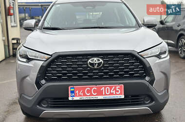 Позашляховик / Кросовер Toyota Corolla Cross 2024 в 