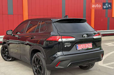 Позашляховик / Кросовер Toyota Corolla Cross 2022 в 