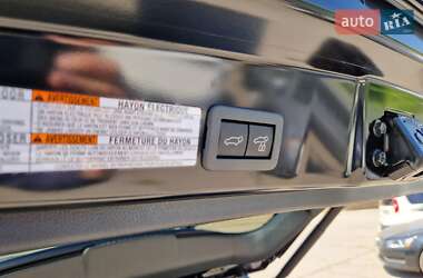 Внедорожник / Кроссовер Toyota Corolla Cross 2023 в 
