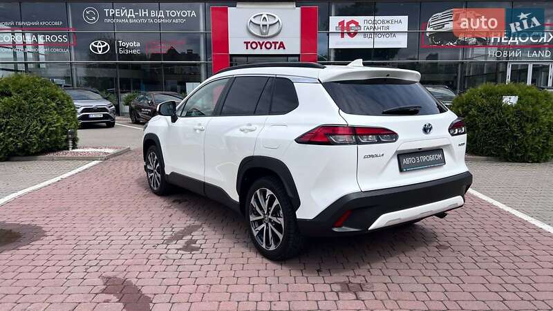 Внедорожник / Кроссовер Toyota Corolla Cross 2023 в Хмельницком