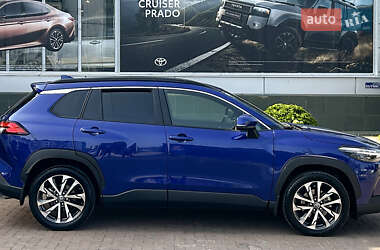 Внедорожник / Кроссовер Toyota Corolla Cross 2023 в 